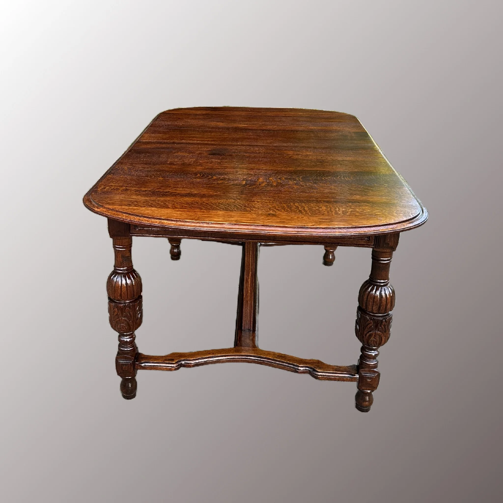 Antik étkező asztal - 4. nézet