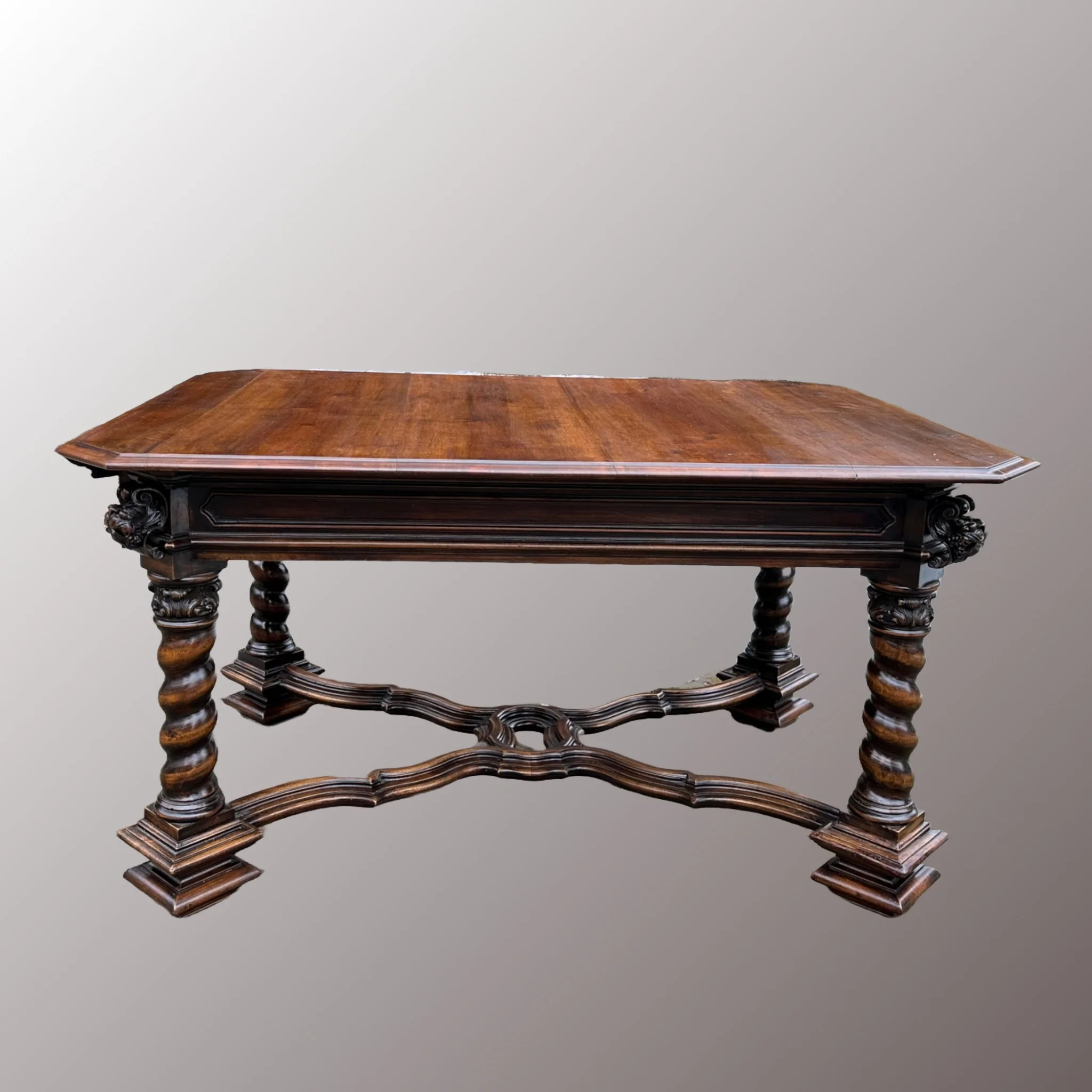 Restaurált Neoreneszánsz étkezőasztal