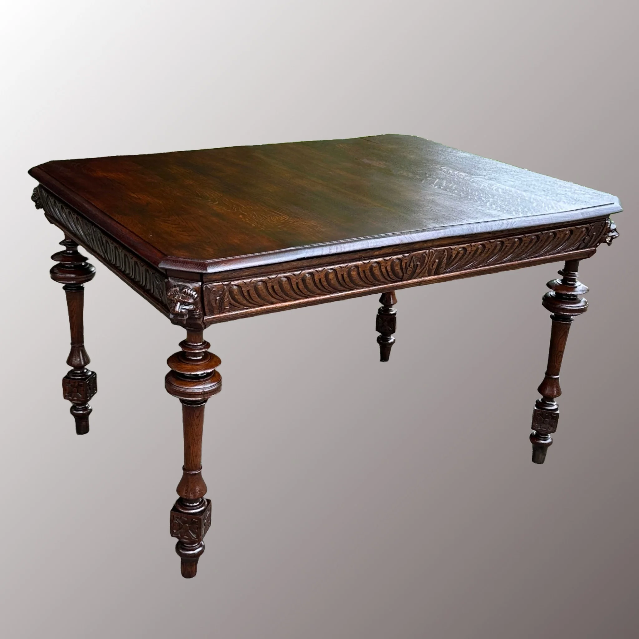 Historizáló étkezőasztal - 2. nézet