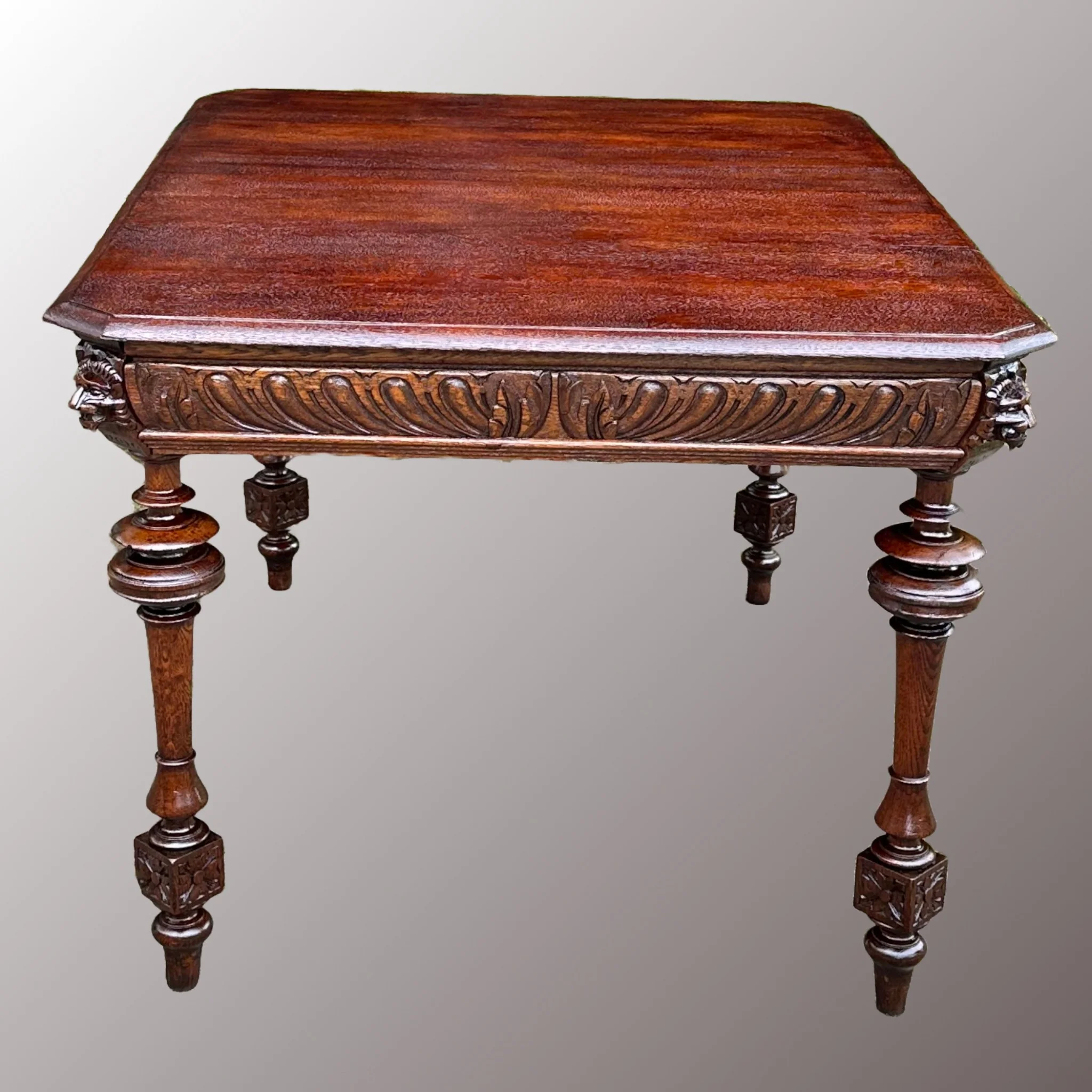 Historizáló étkezőasztal - 4. nézet