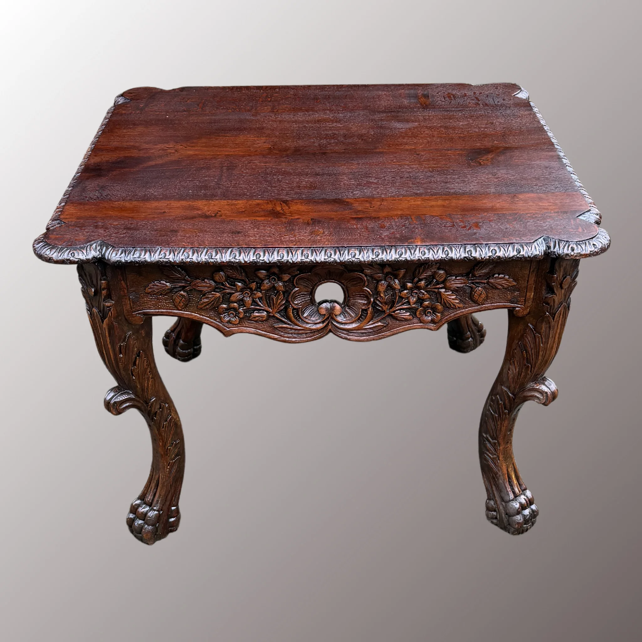 Neorokokó étkezőasztal - 3. nézet