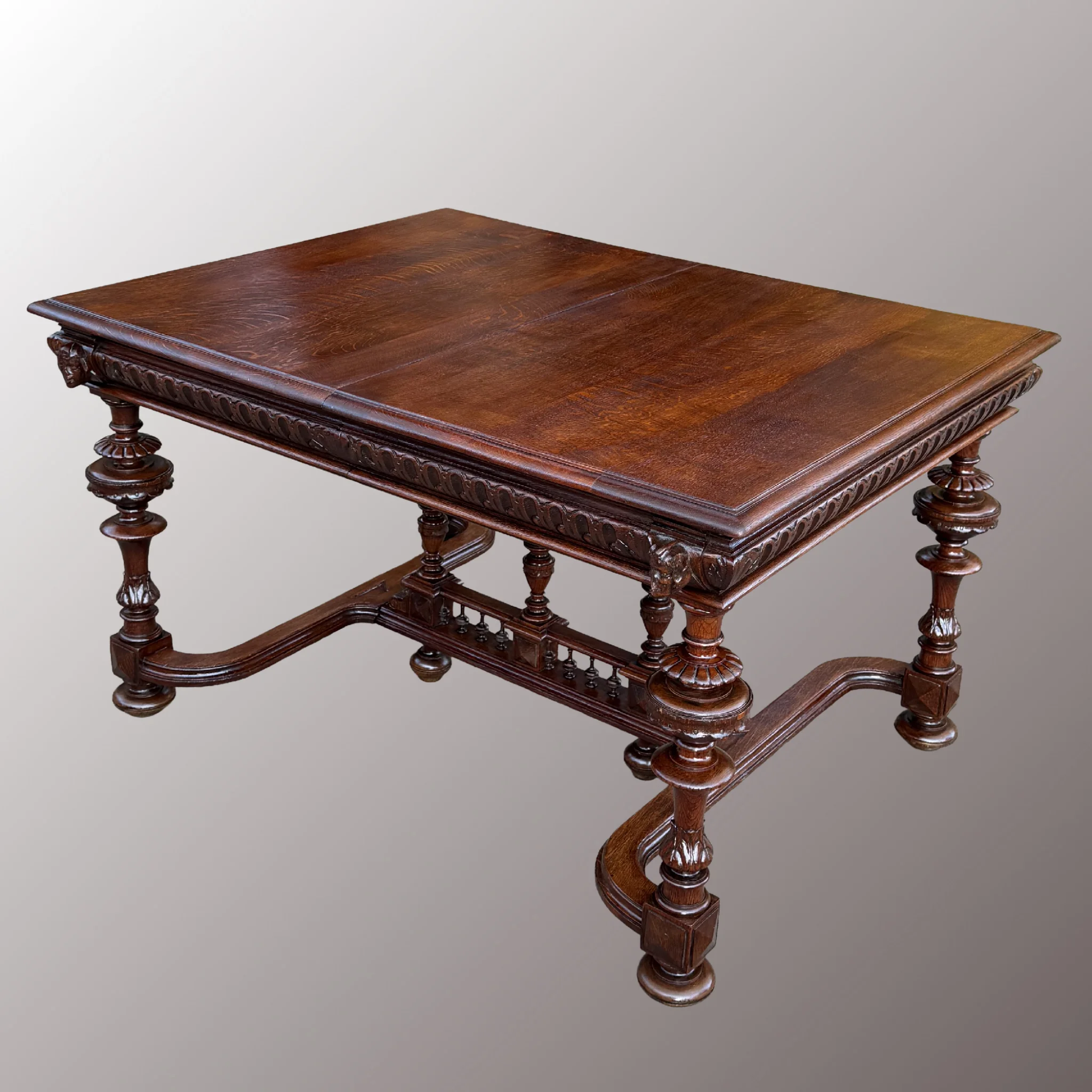 Historizáló antik étkezőasztal - 6. nézet