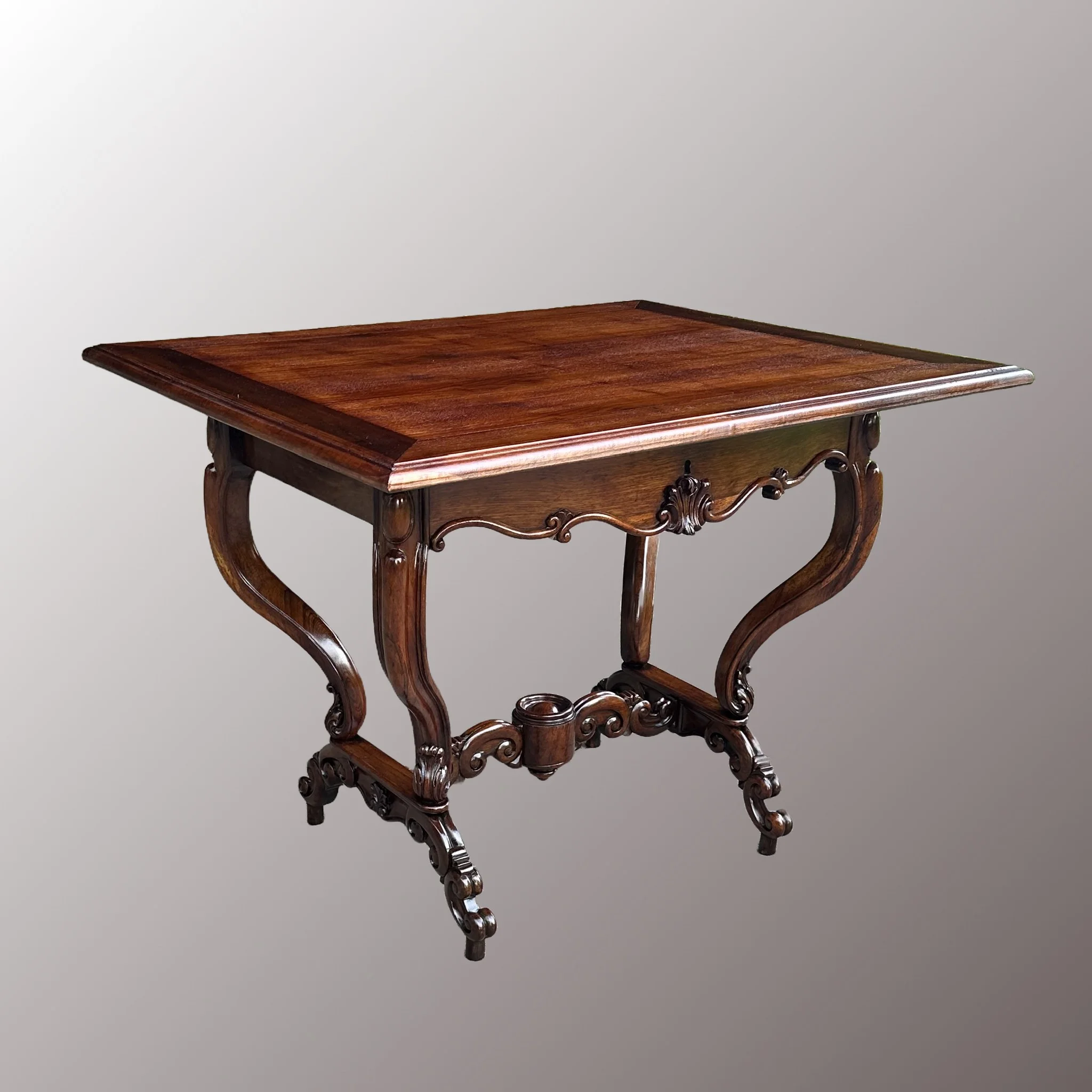 Historizáló társalgó asztal - 2. nézet