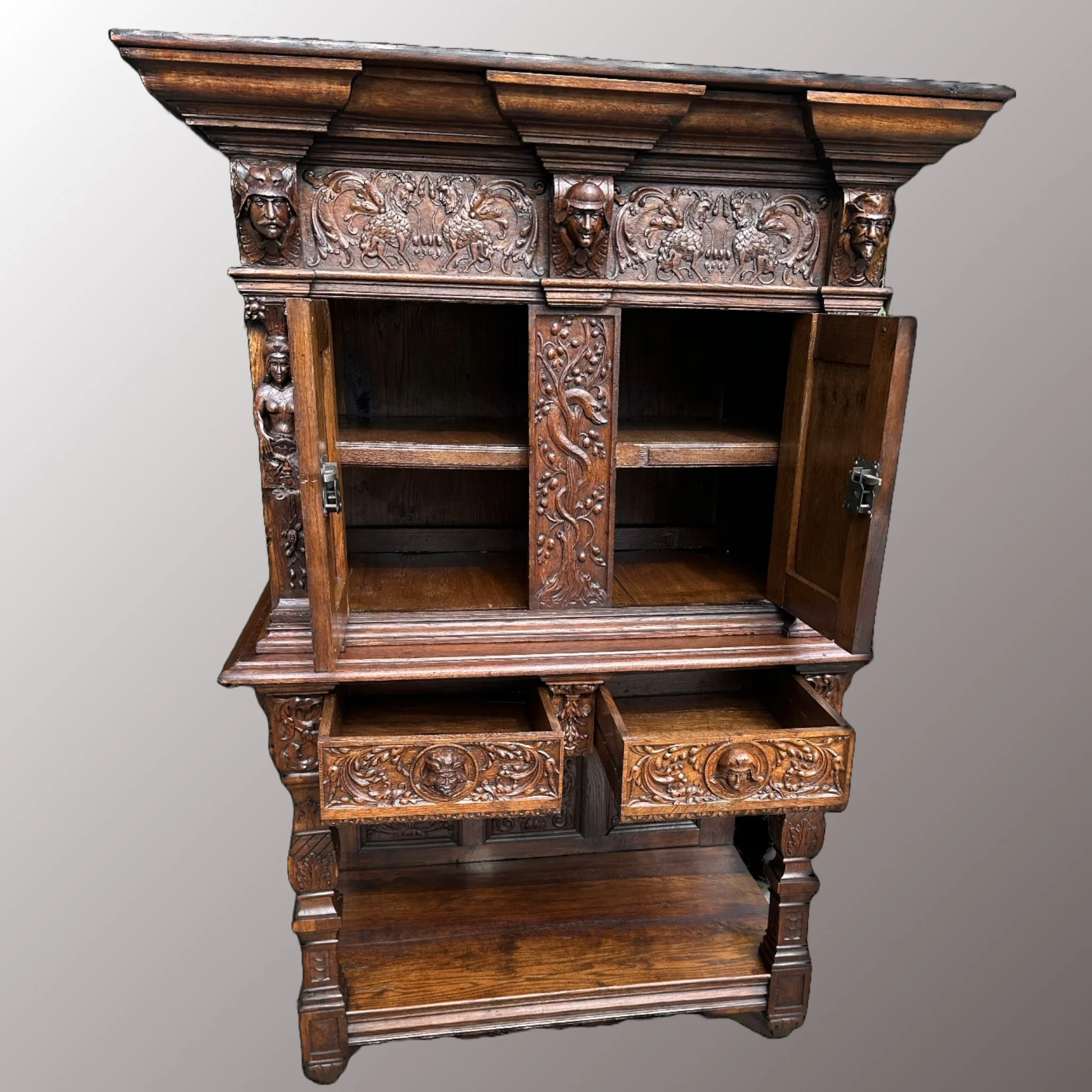 Neoreneszánsz kabinetszekrény - 4. nézet