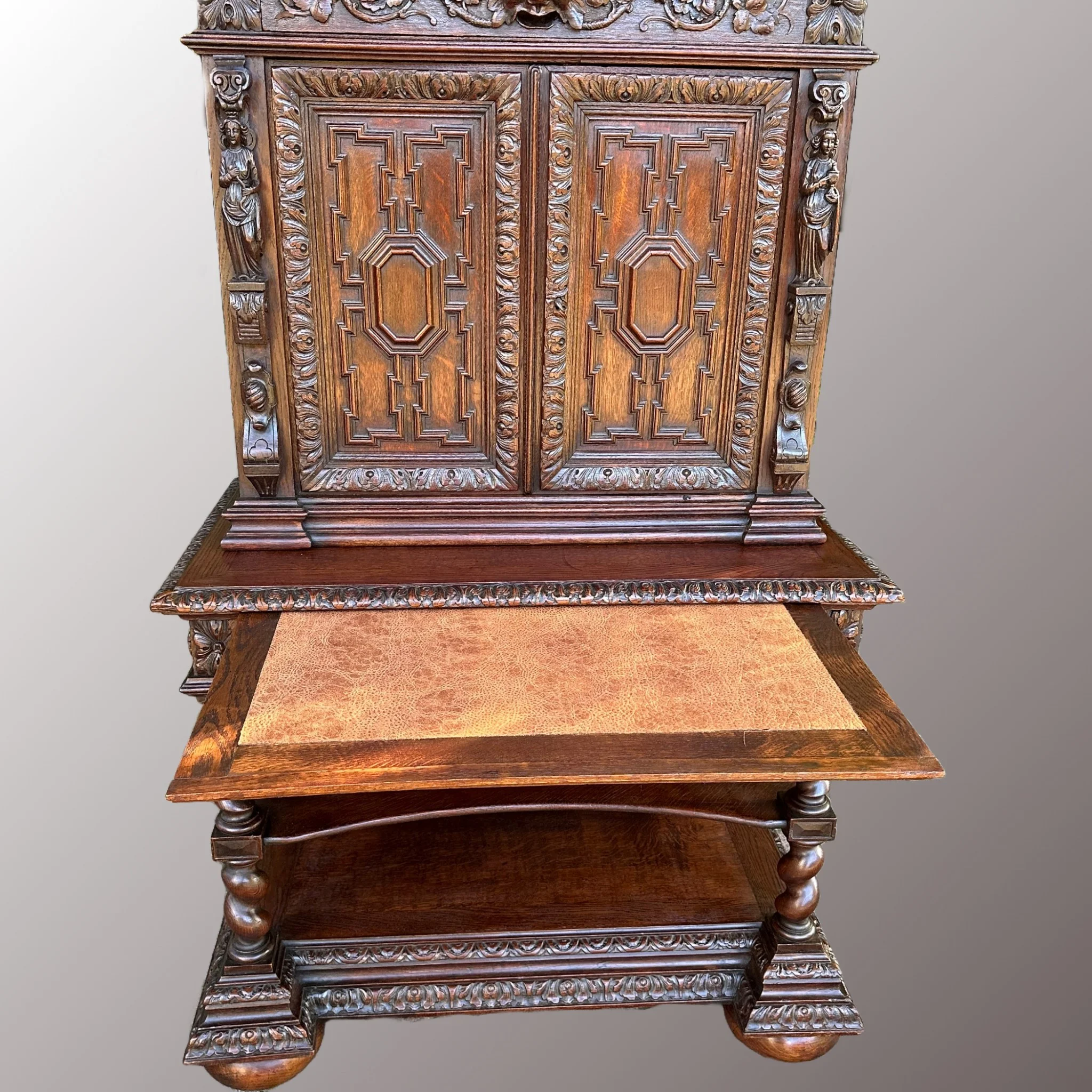 Historizáló kabinetszekrény - 4. nézet