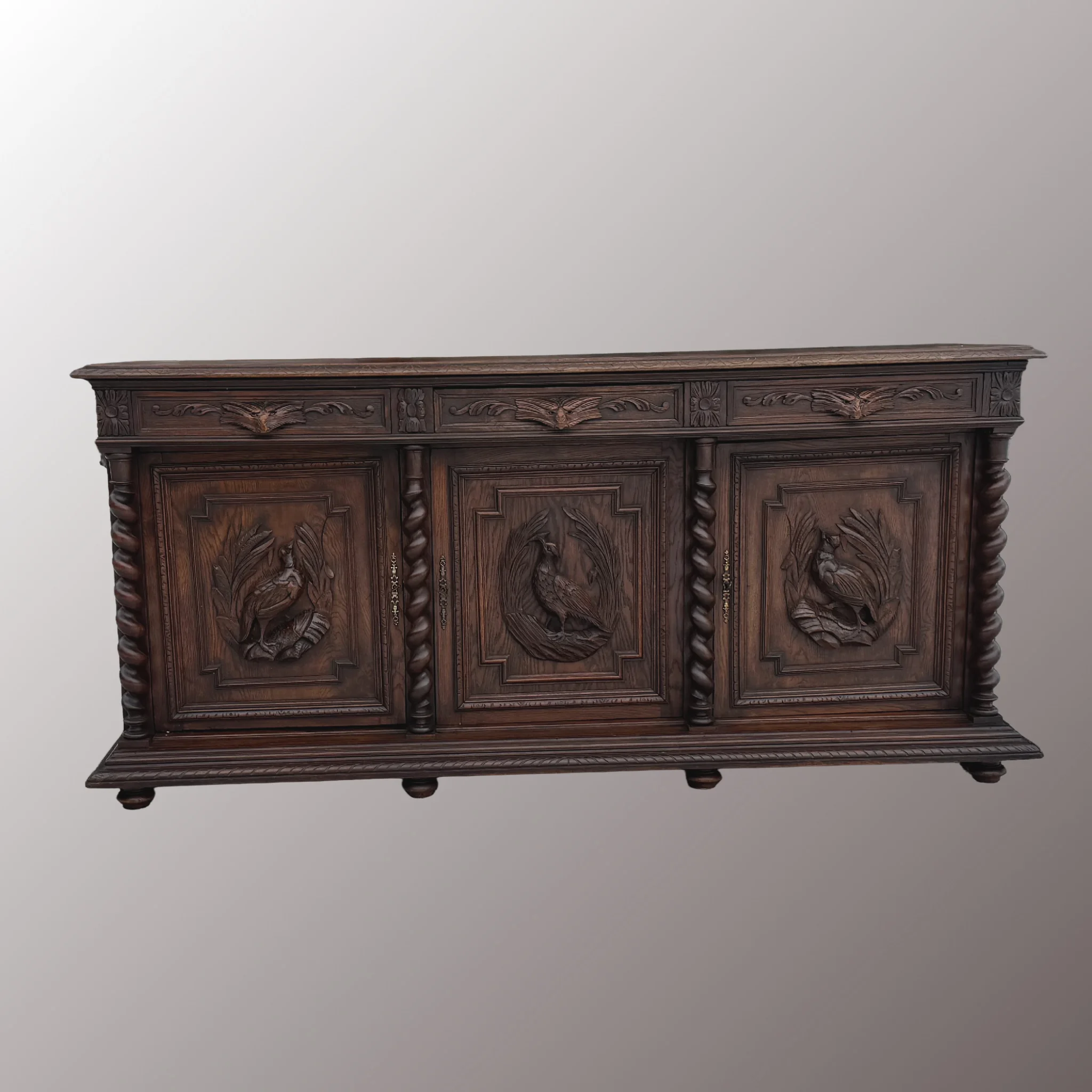 Restaurált Neoreneszánsz komód