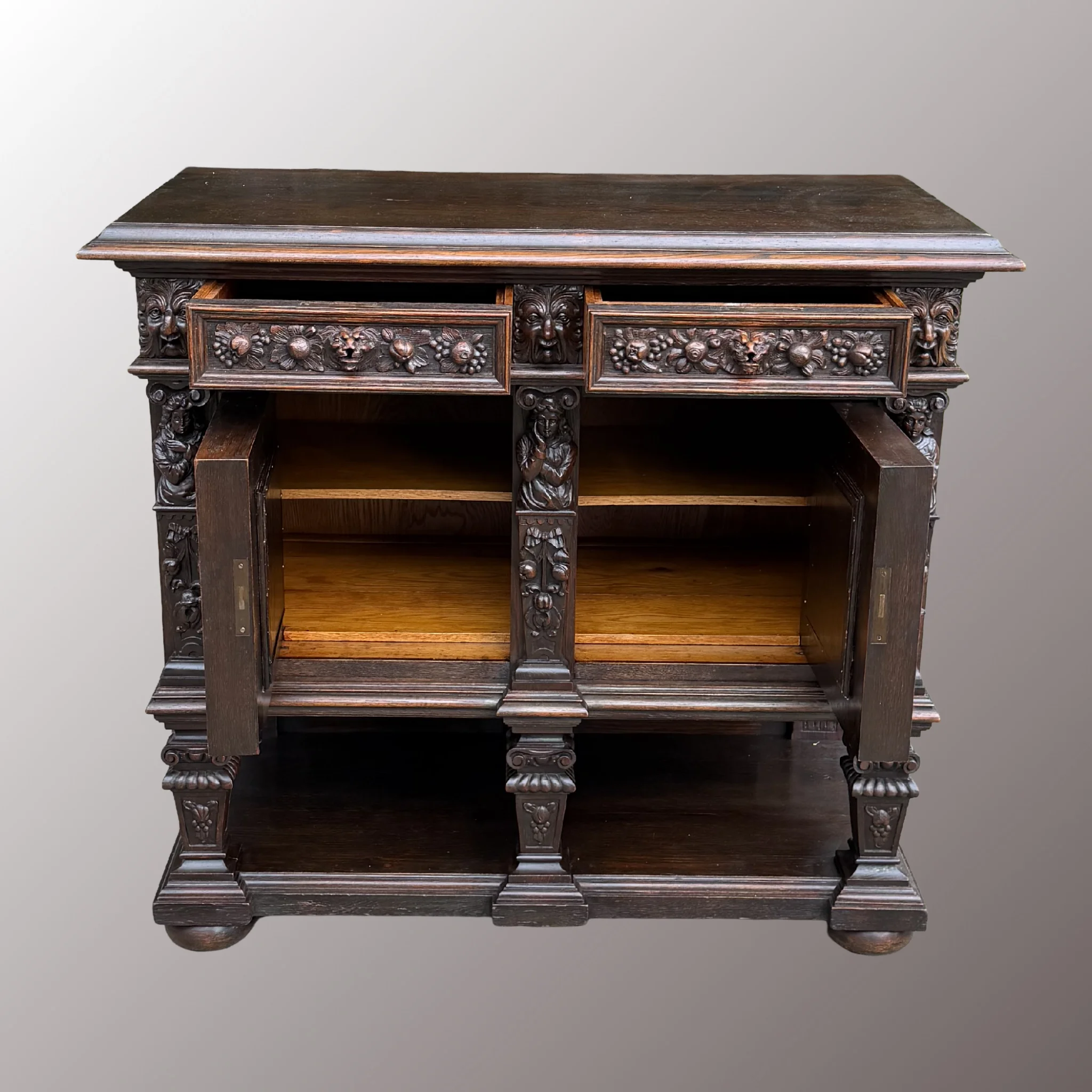 Neoreneszánsz komód - 5. nézet