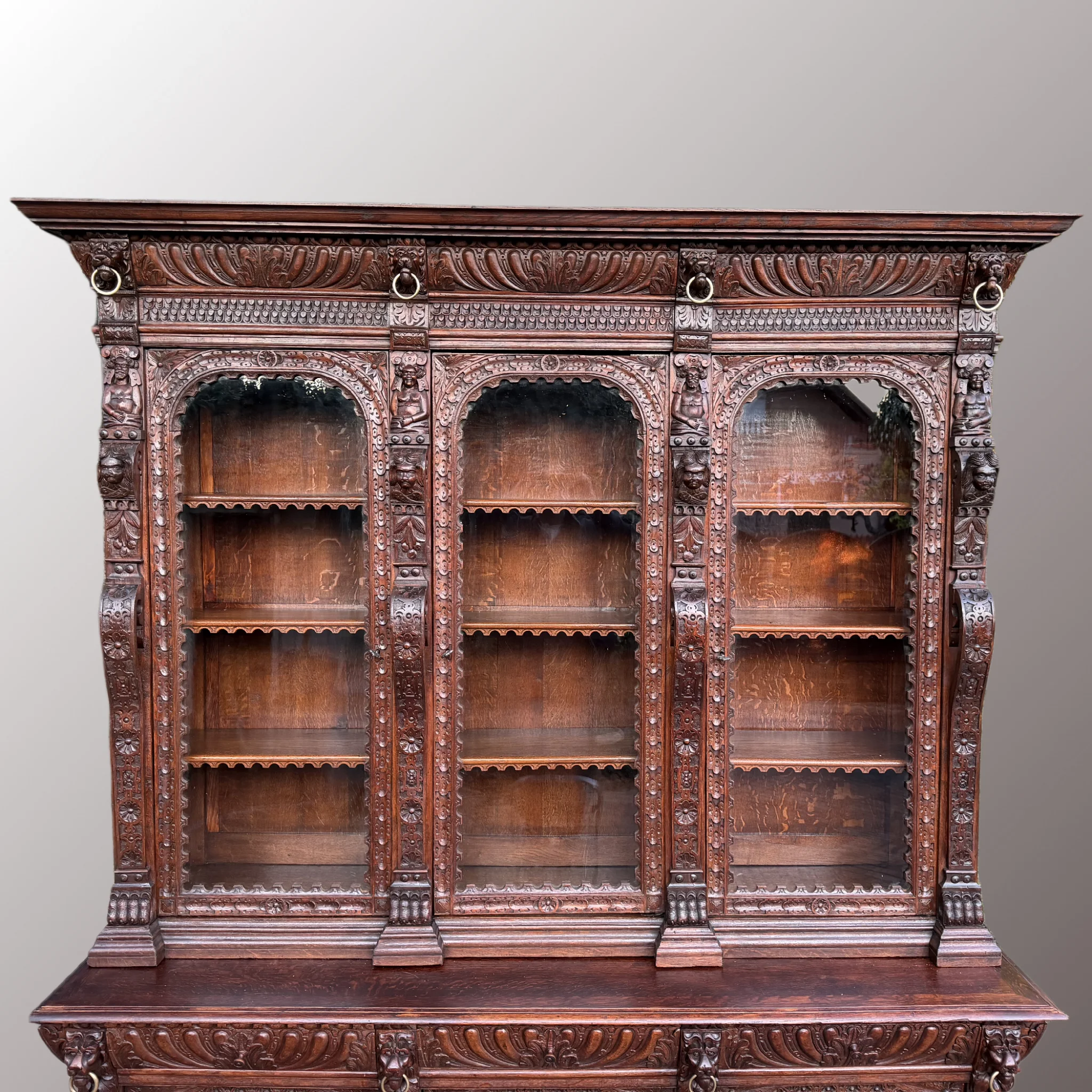 Neoreneszánsz könyvesszekrény - 6. nézet