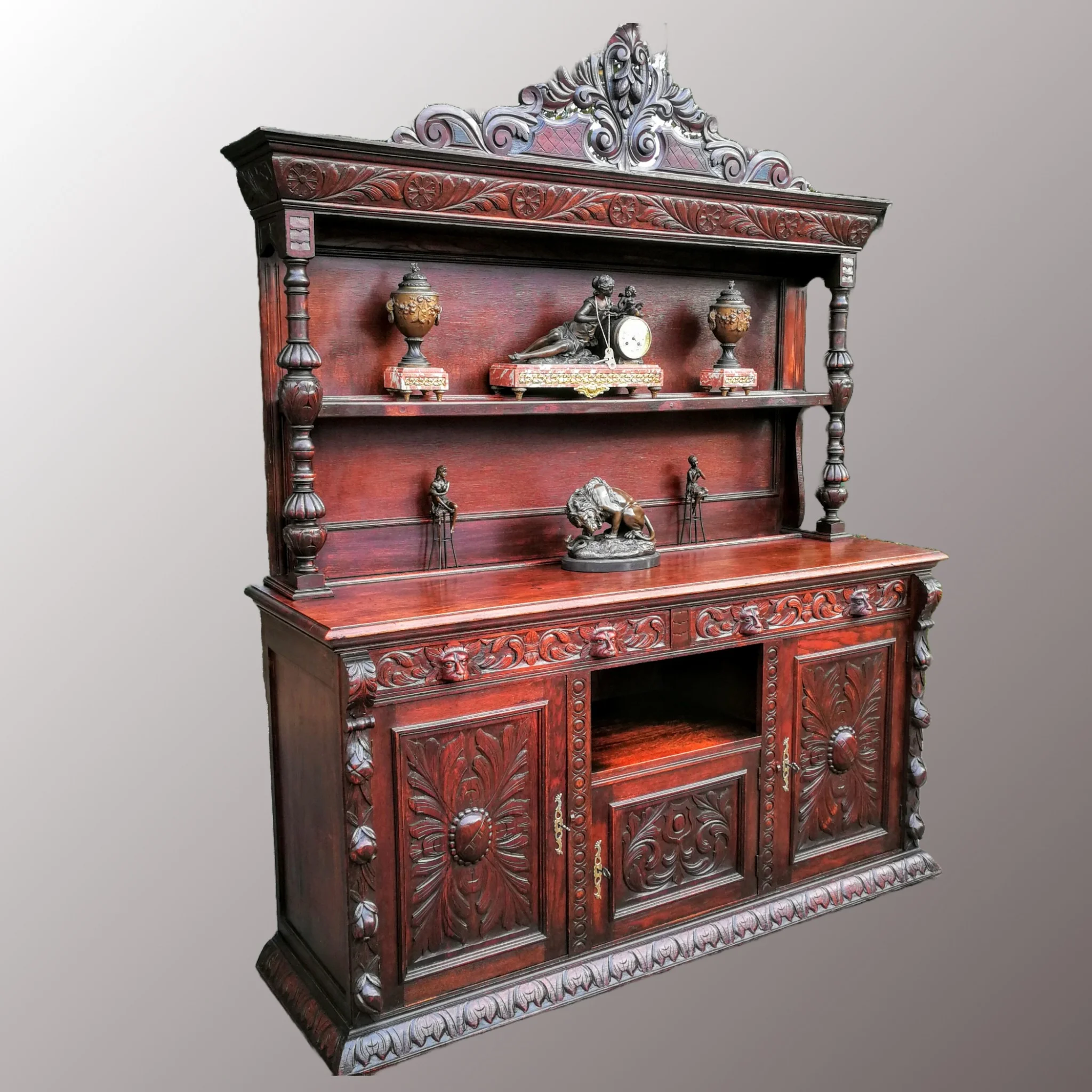 Historizáló pohárszék - 2. nézet