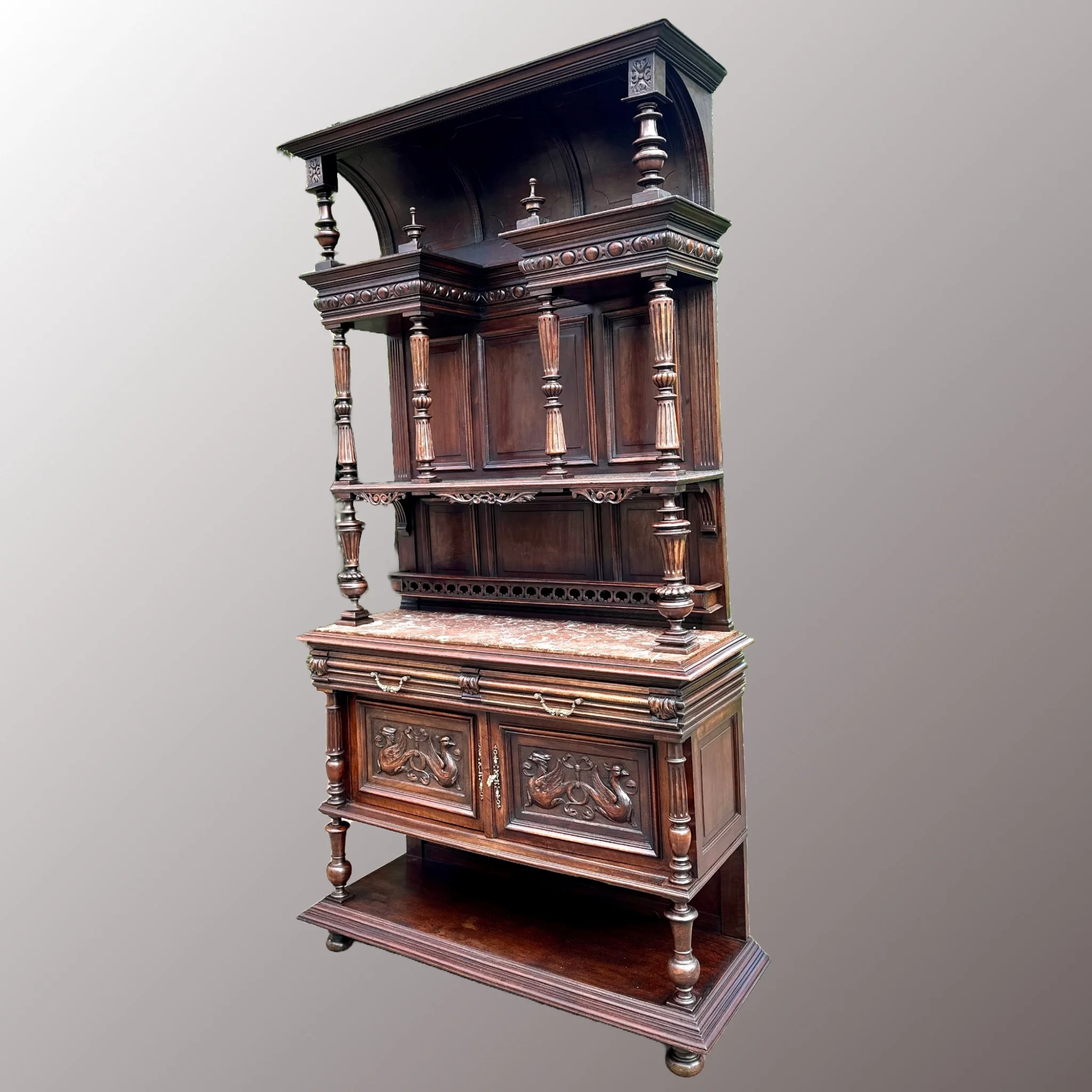 Neoreneszánsz pohárszék - 2. nézet