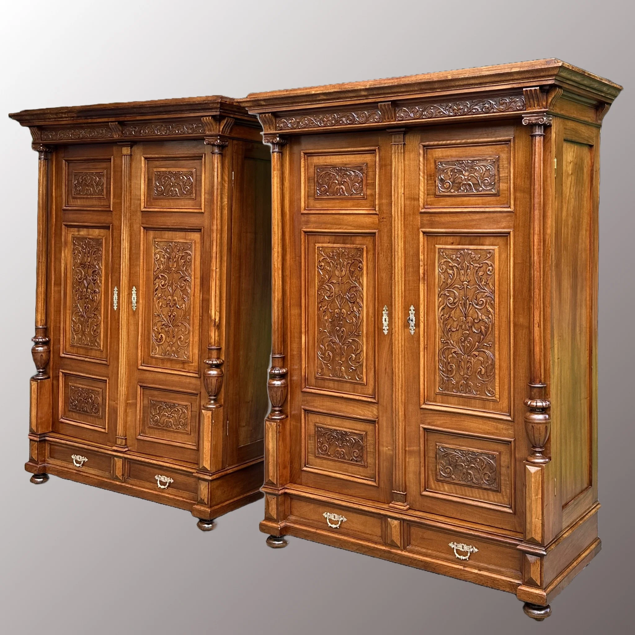 Ónémet ruhásszekrény párban - 3. nézet