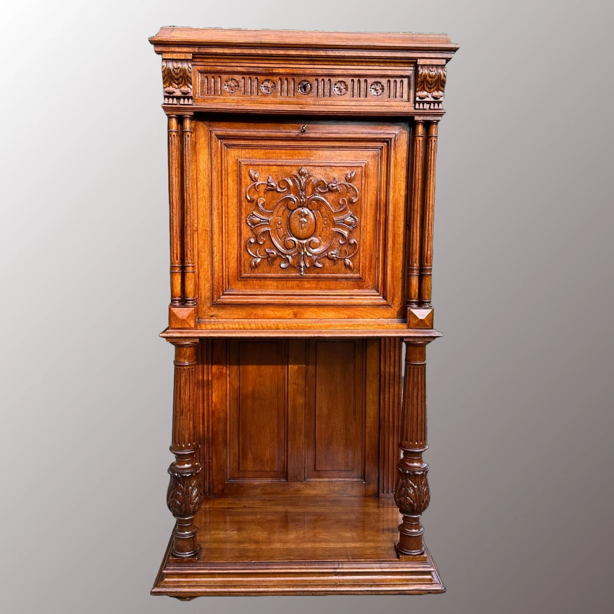 Restaurált Neoreneszánsz szekreter