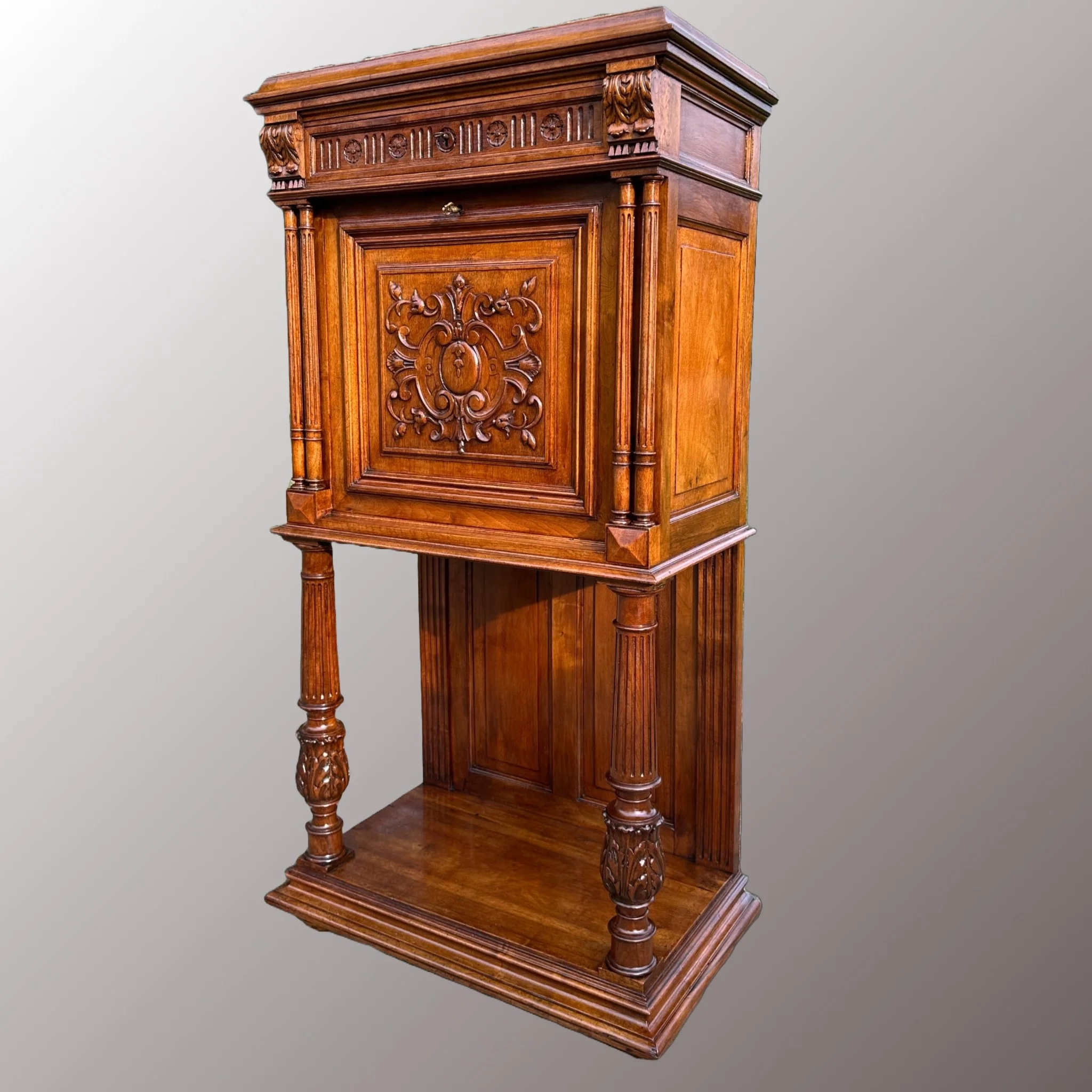 Neoreneszánsz szekreter - 3. nézet