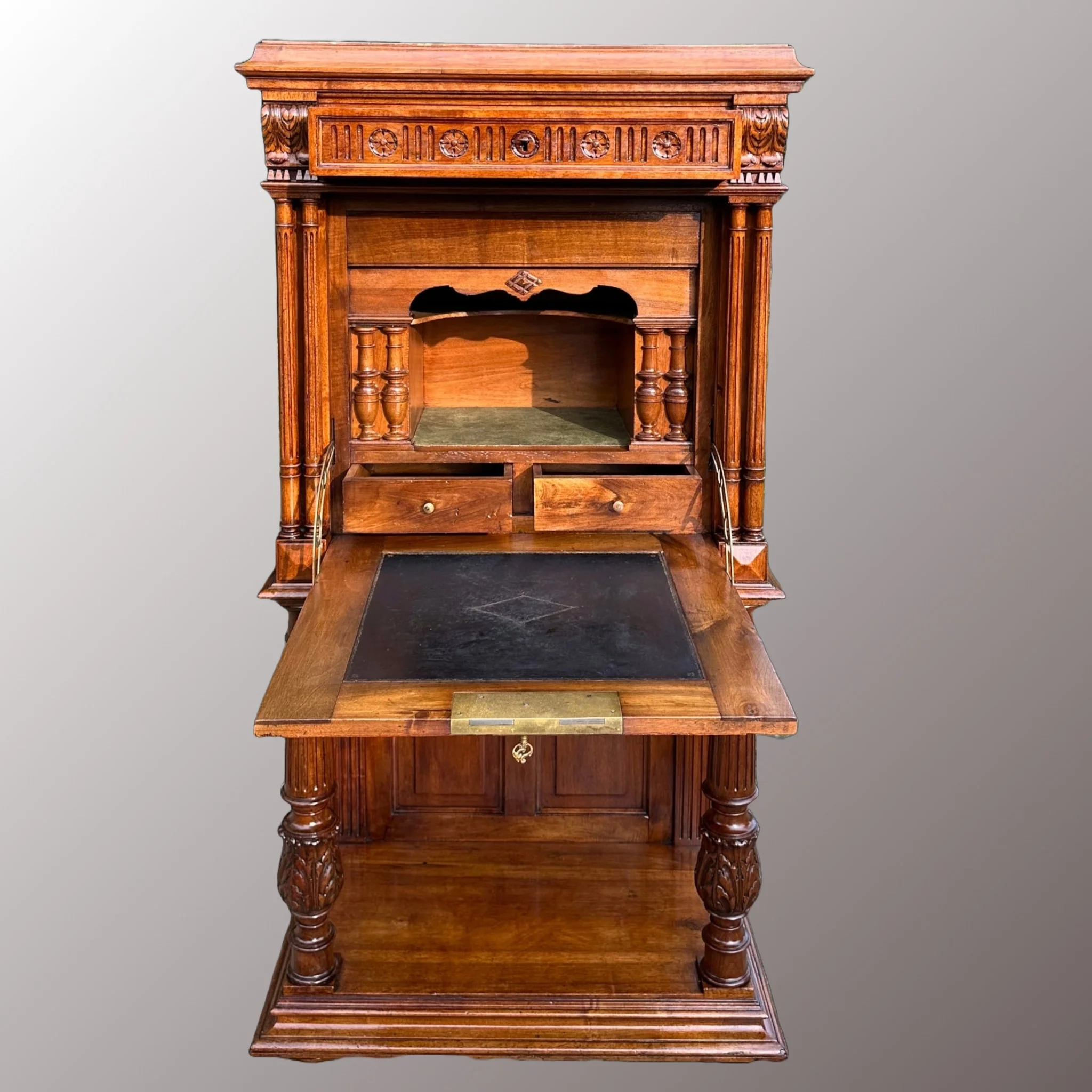 Neoreneszánsz szekreter - 4. nézet