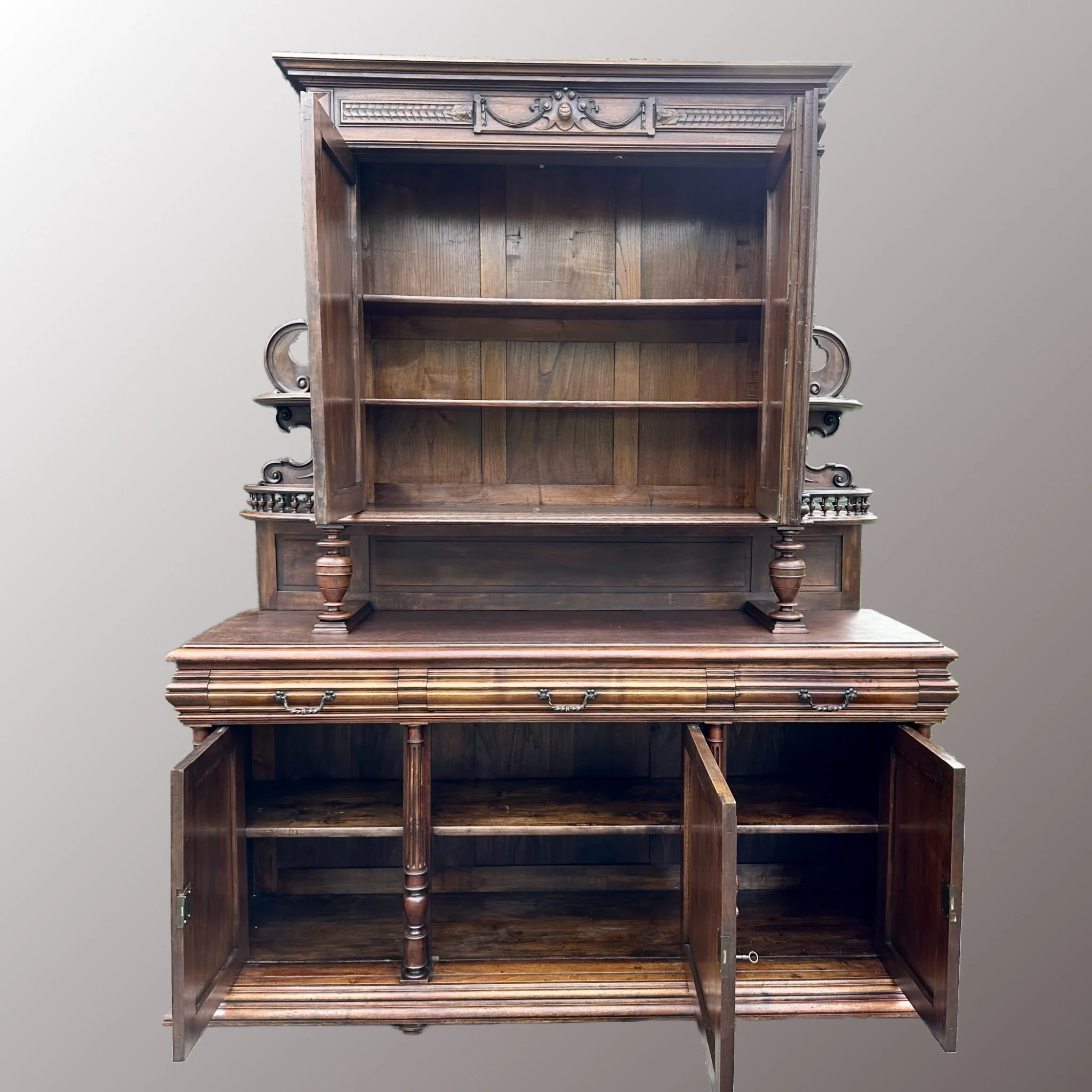 Neoreneszánsz tálalószekrény - 4. nézet