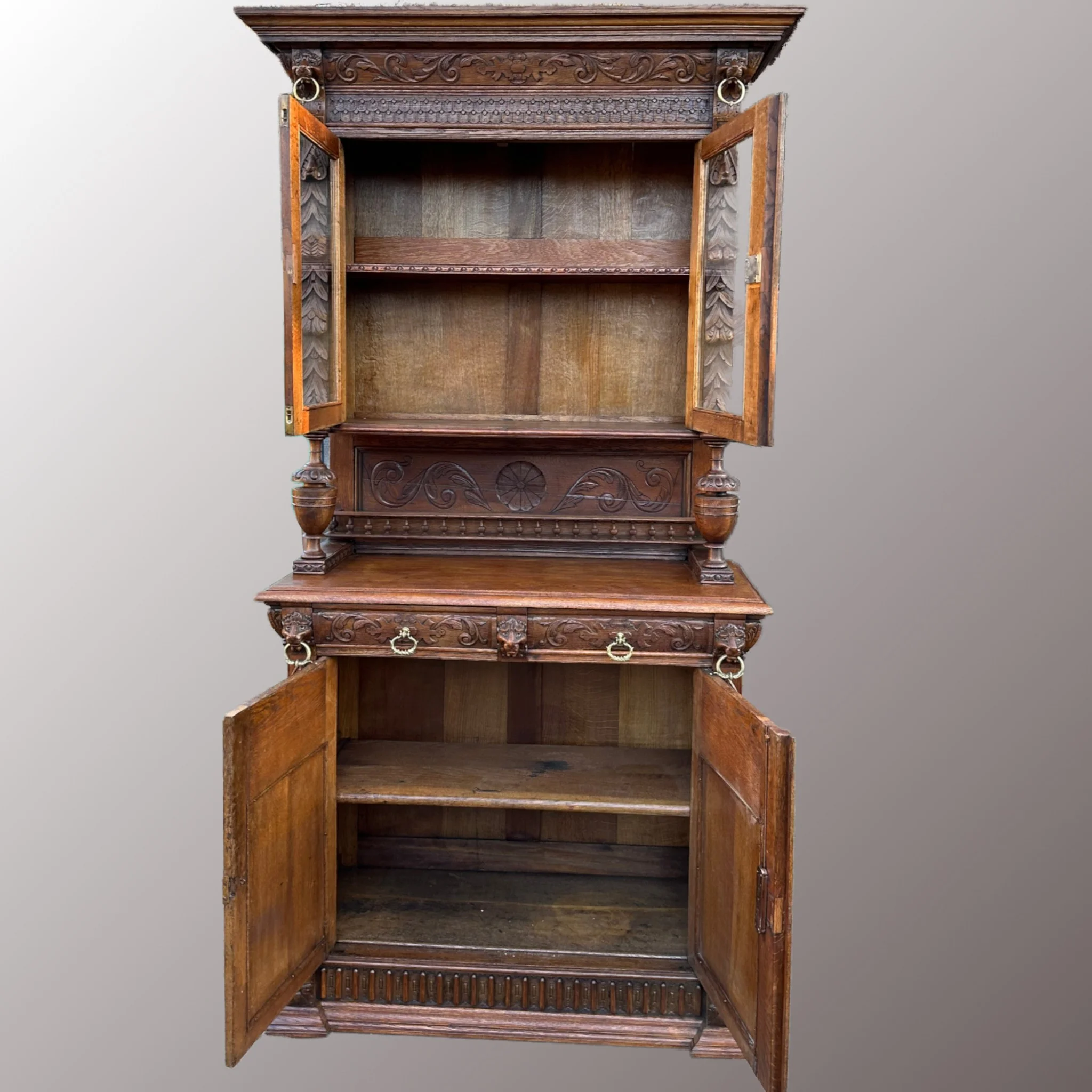 Neoreneszánsz tálalószekrény - 3. nézet