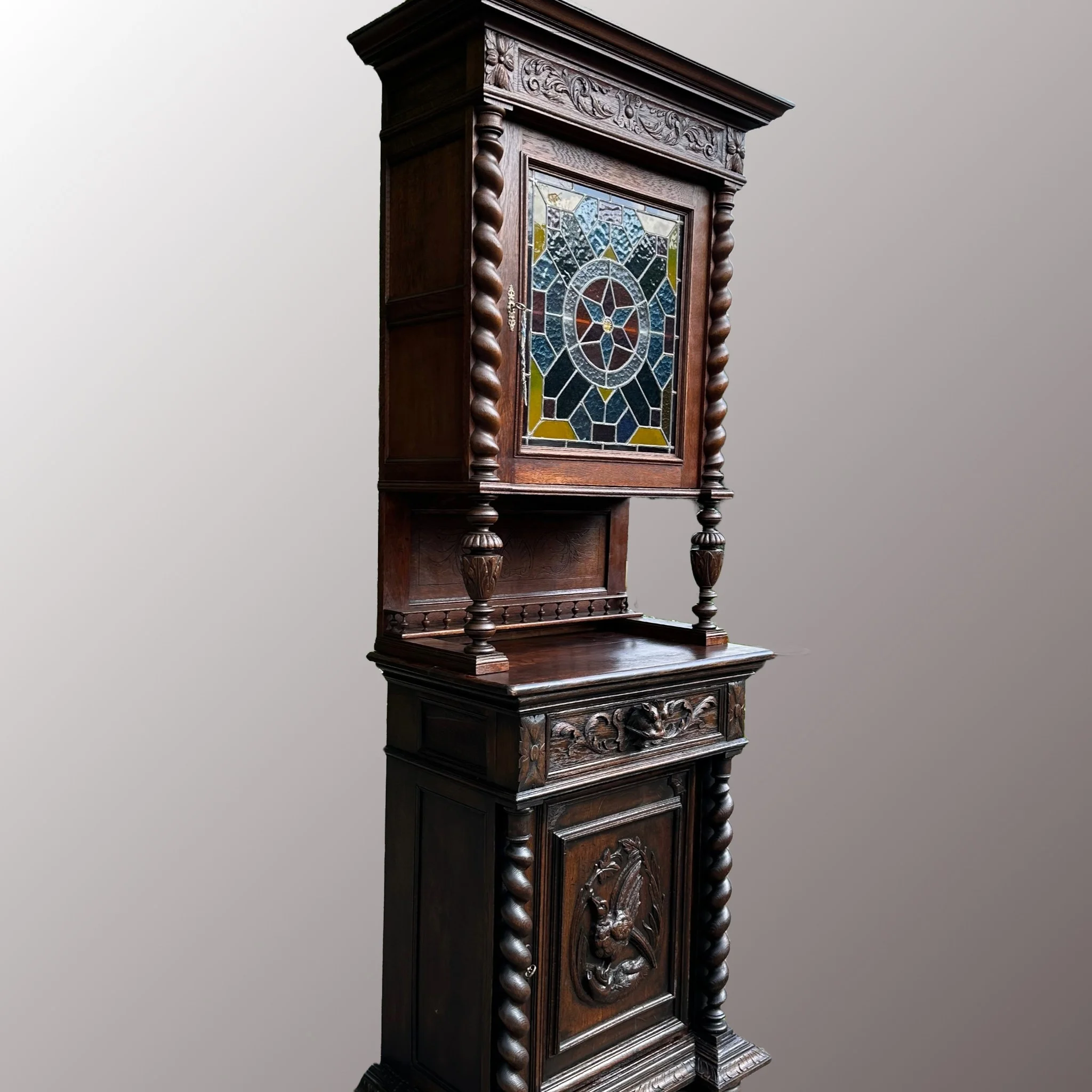 Neoreneszánsz szekrény - 2. nézet