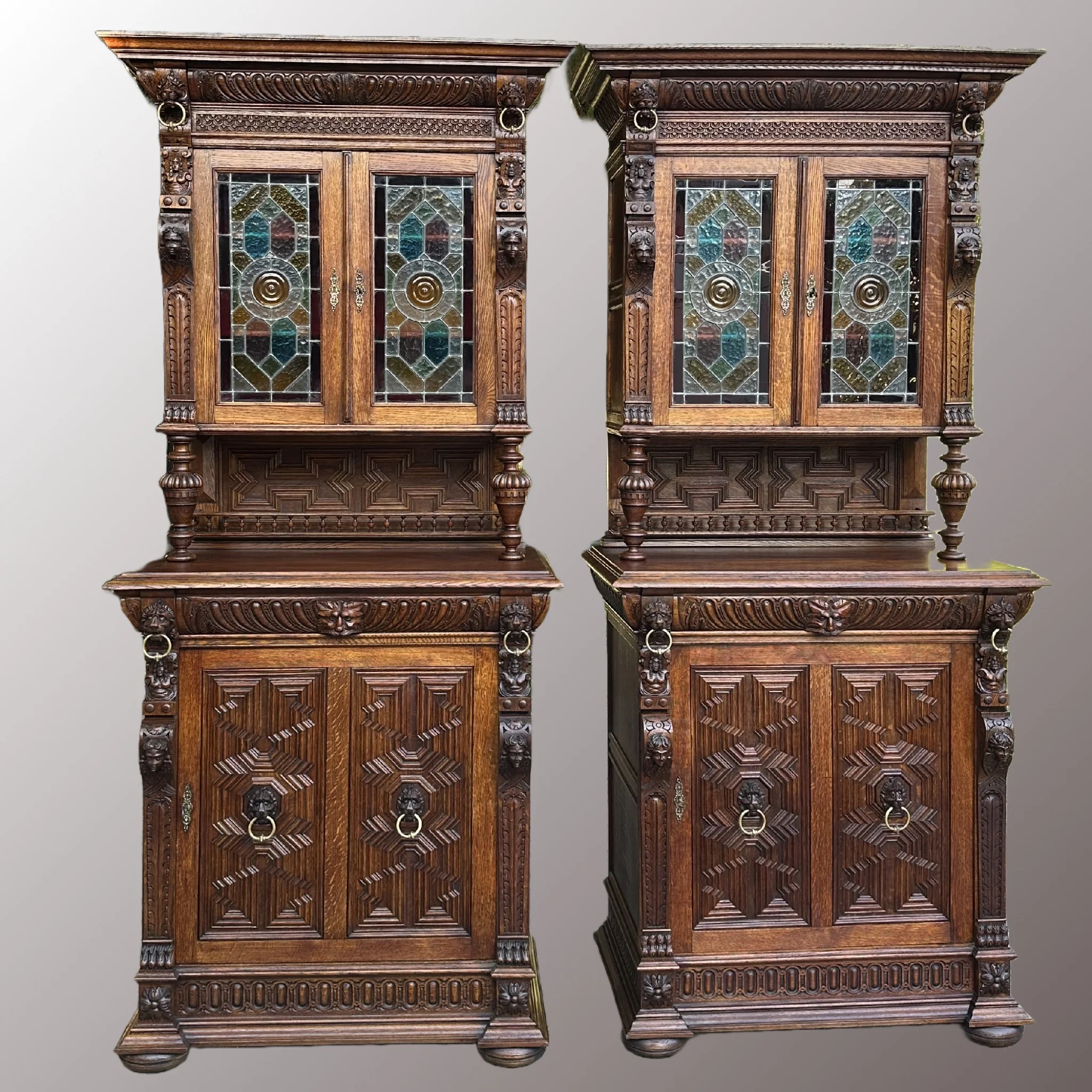 Hasonló termék: Neoreneszánsz tálalószekrény párban