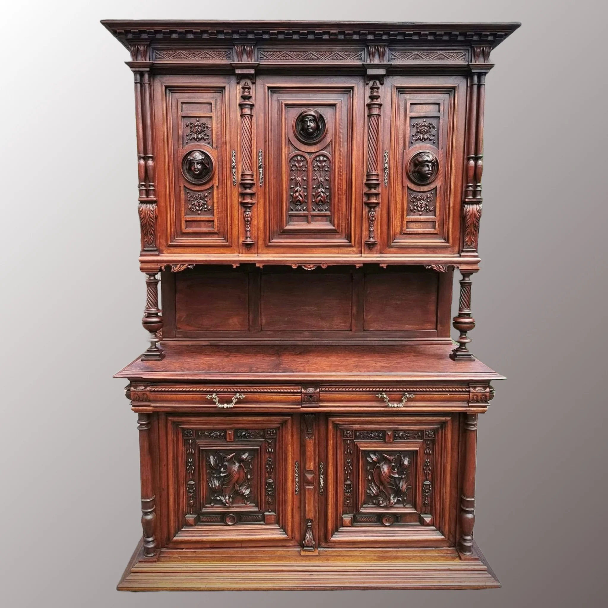 Hasonló termék: Neoreneszánsz tálalószekrény