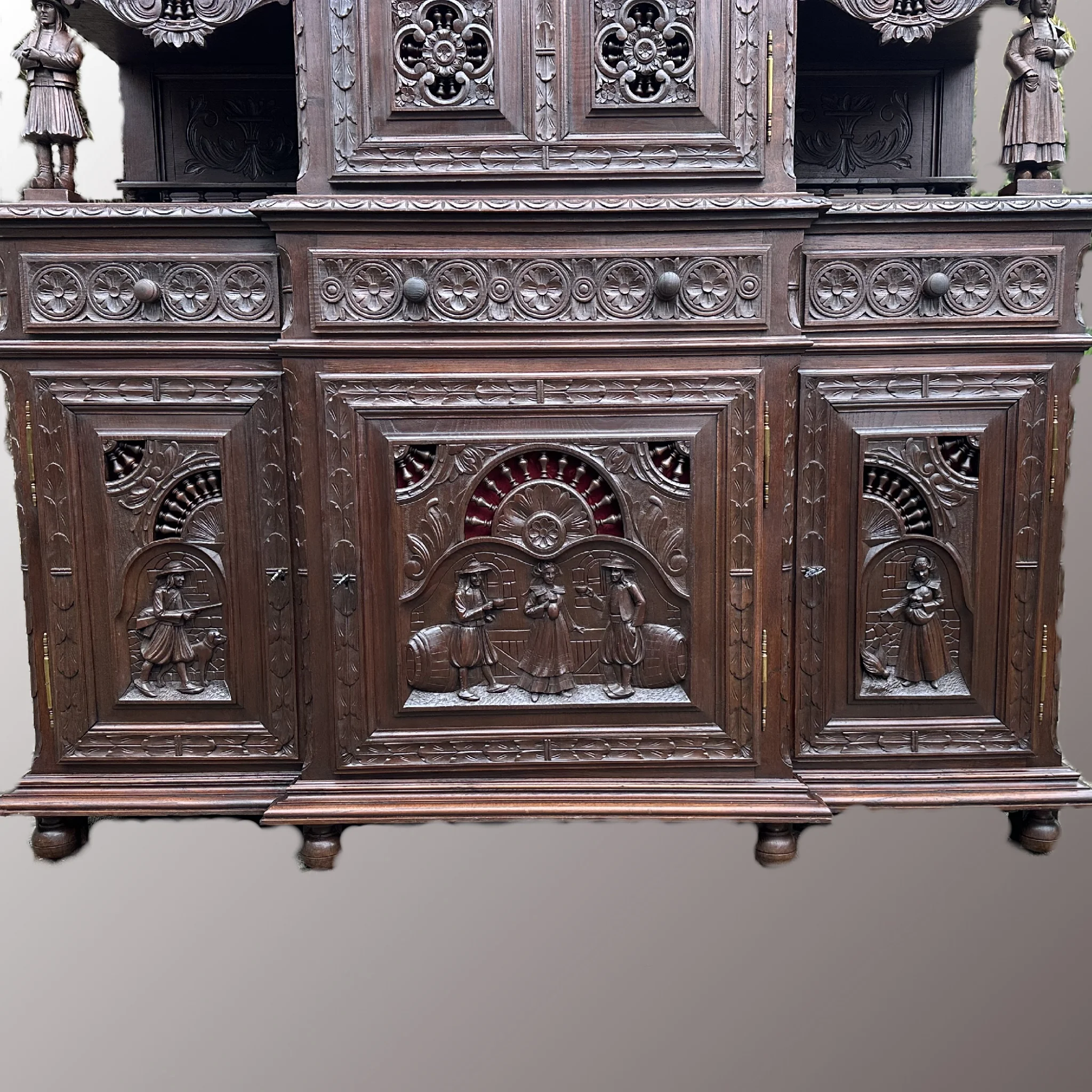 Breton tálalószekrény - 5. nézet