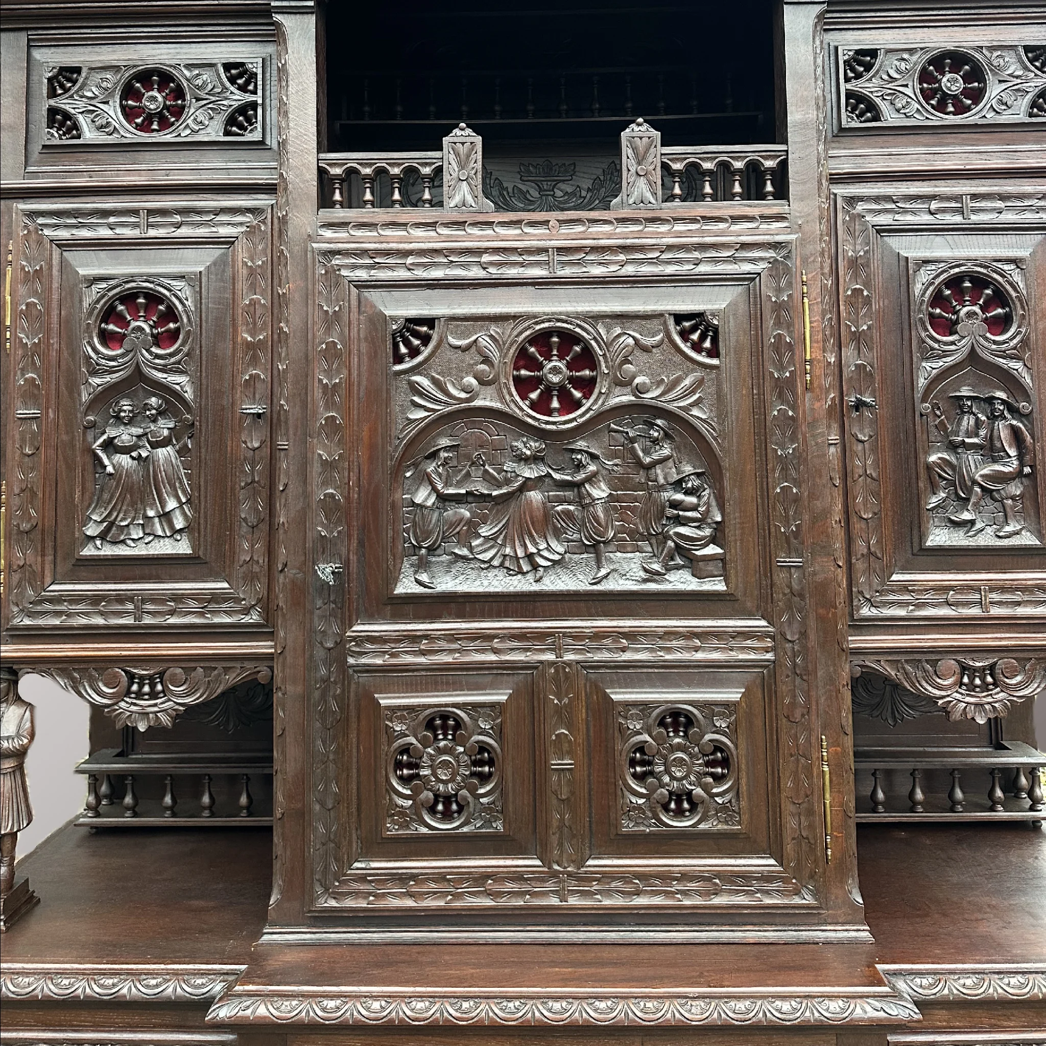 Breton tálalószekrény - 6. nézet