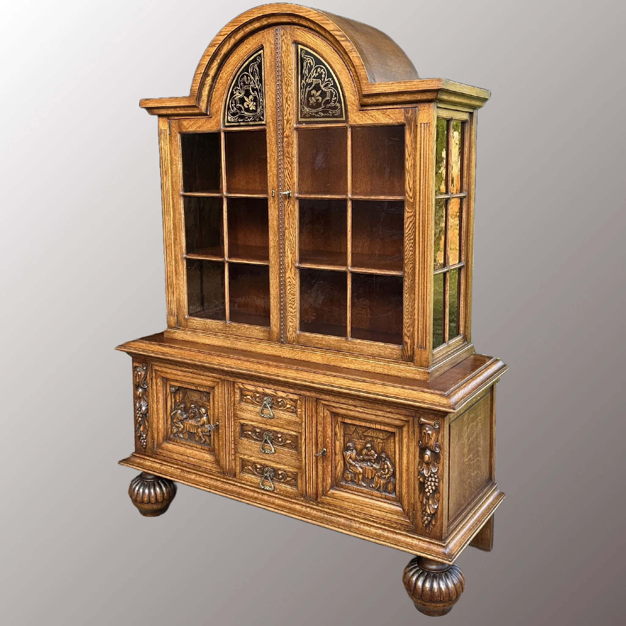 Brűgel vitrin - 3. nézet