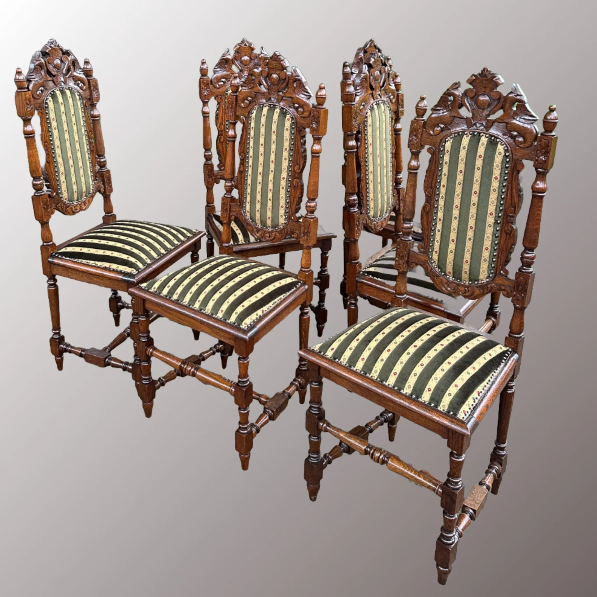 Neoreneszánsz székek - 4. nézet