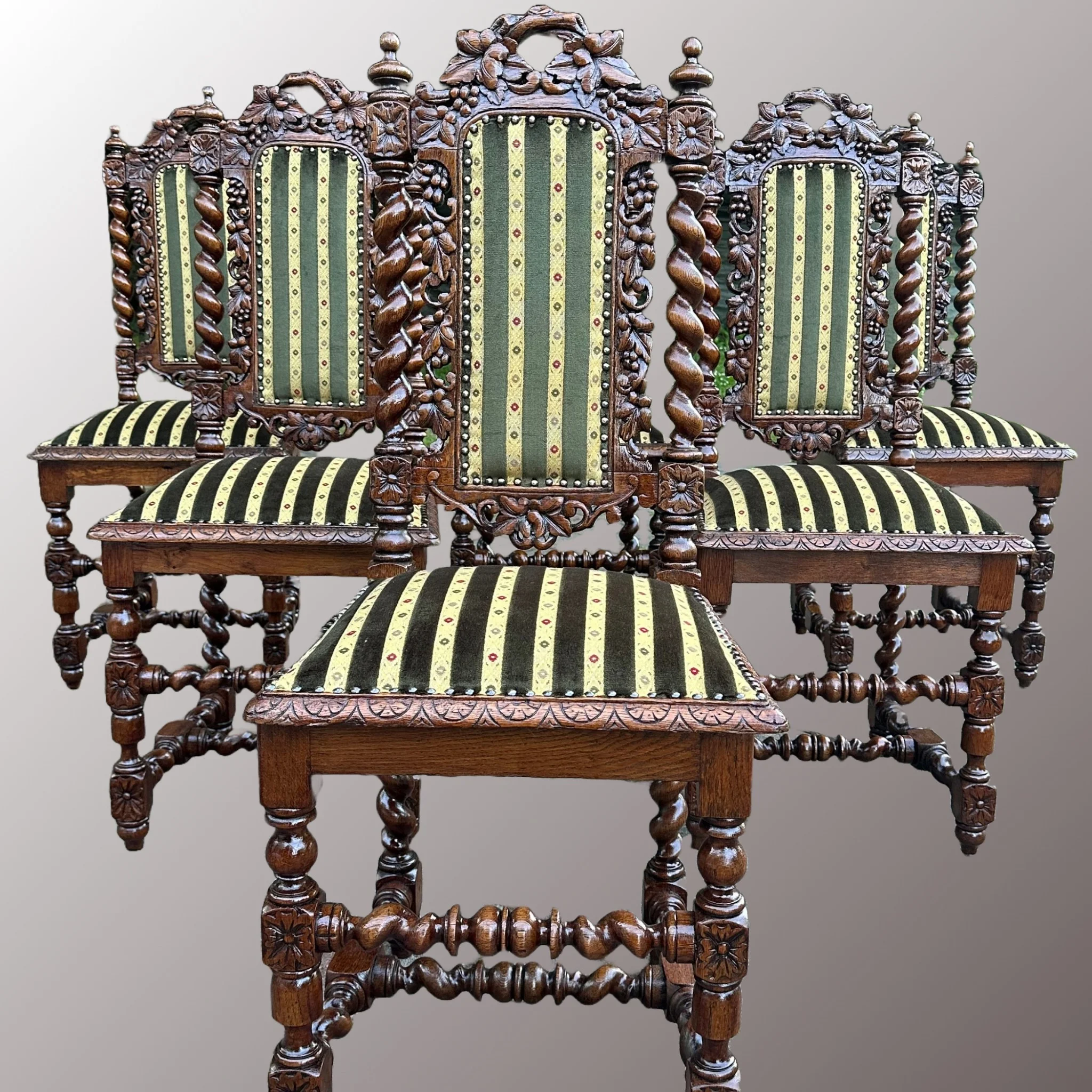 Neobarokk székek - 3. nézet