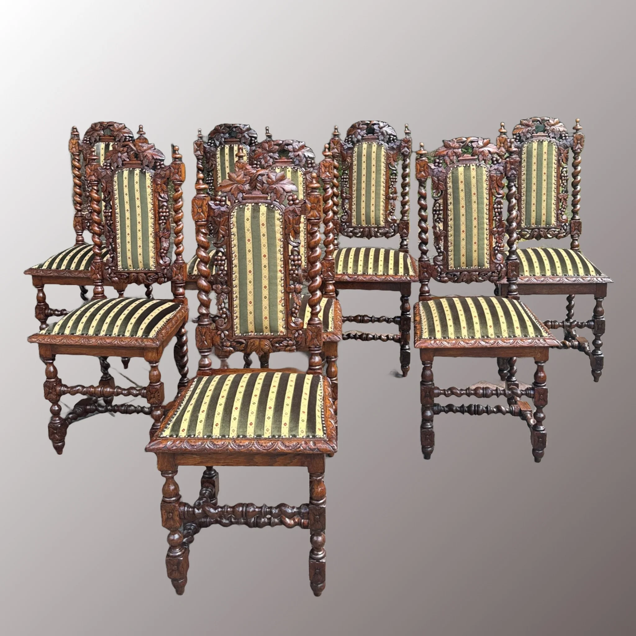 Restaurált Neoreneszánsz székek