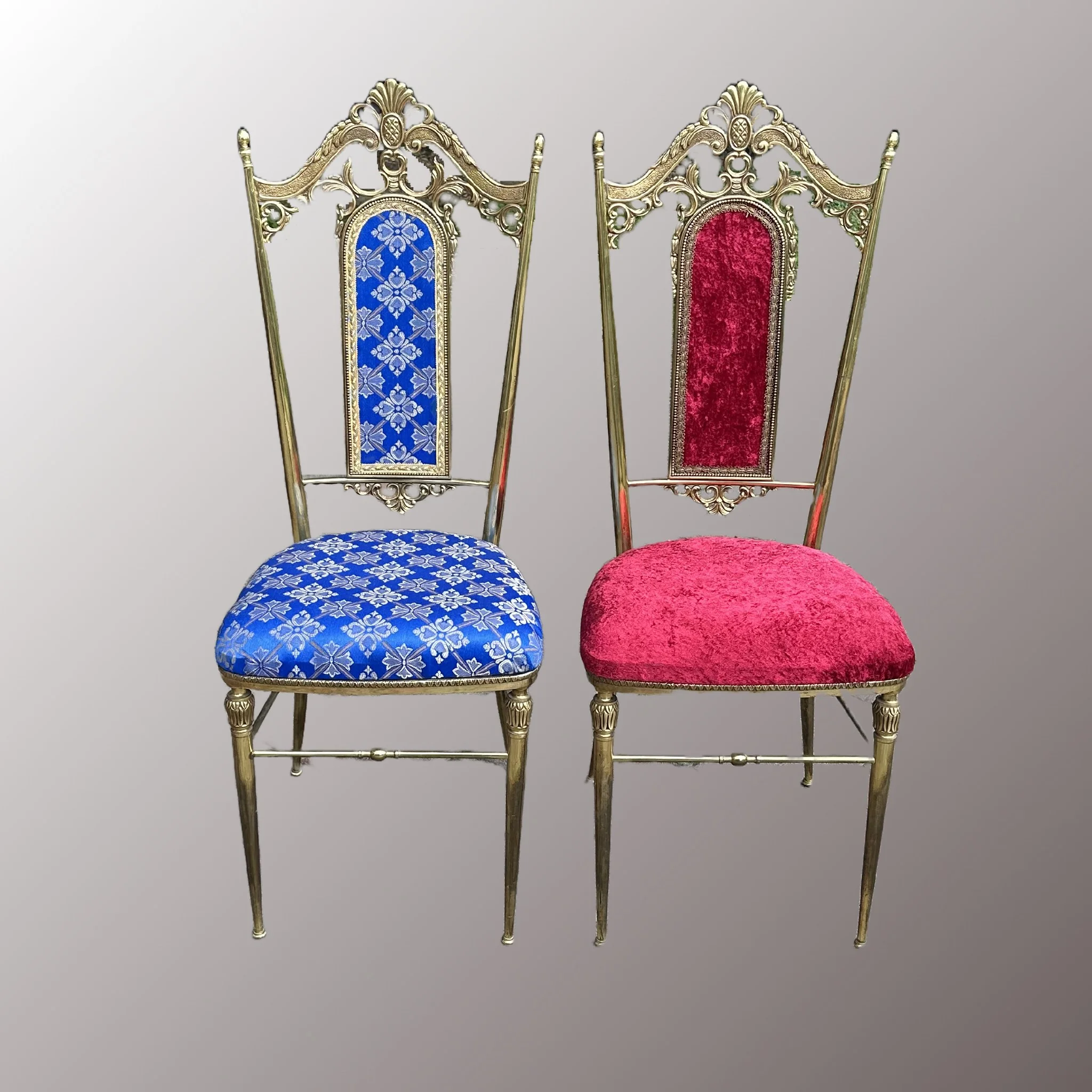 Restaurált Chiavari rézvázas székek