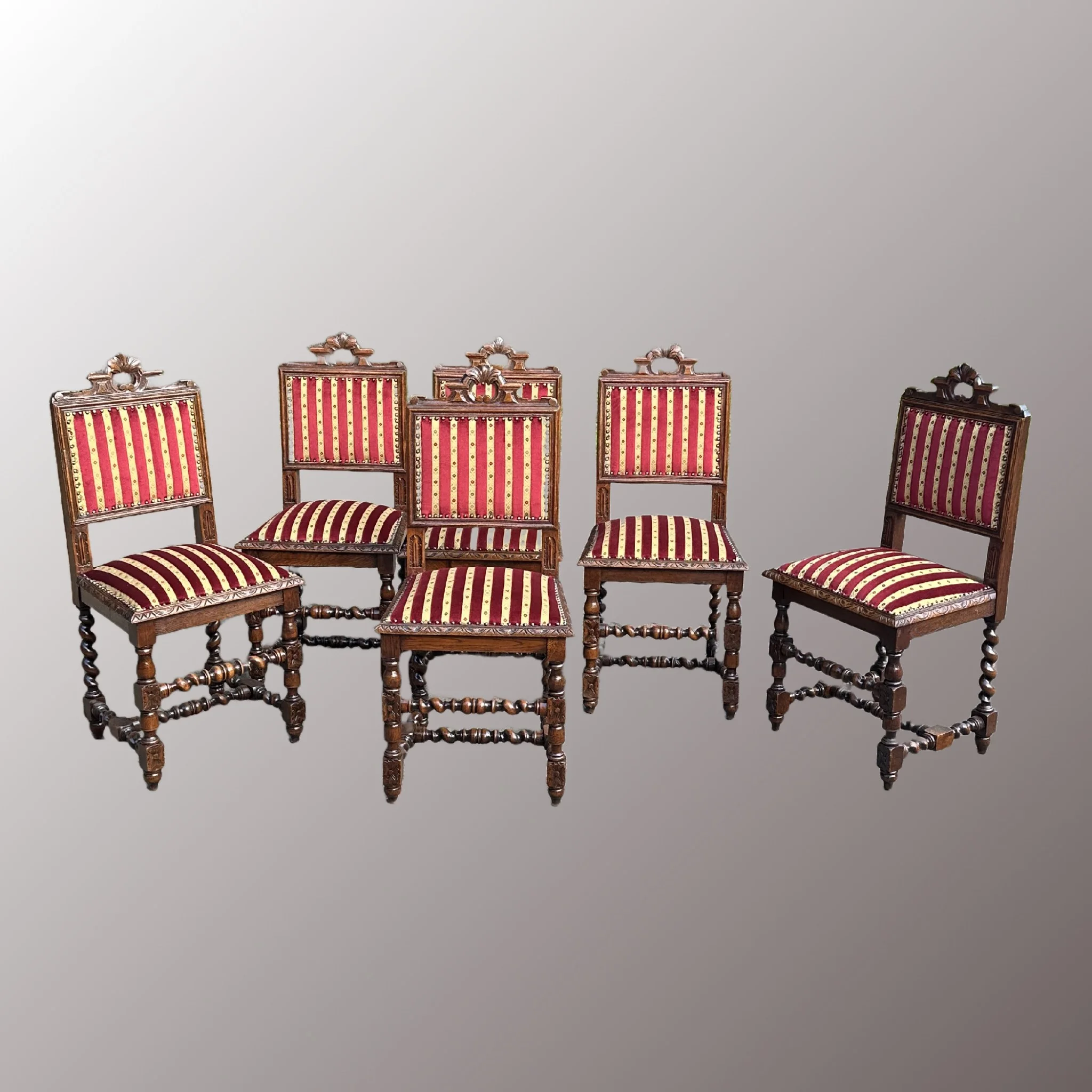 Neoreneszánsz székek a 19. századból - 4. nézet