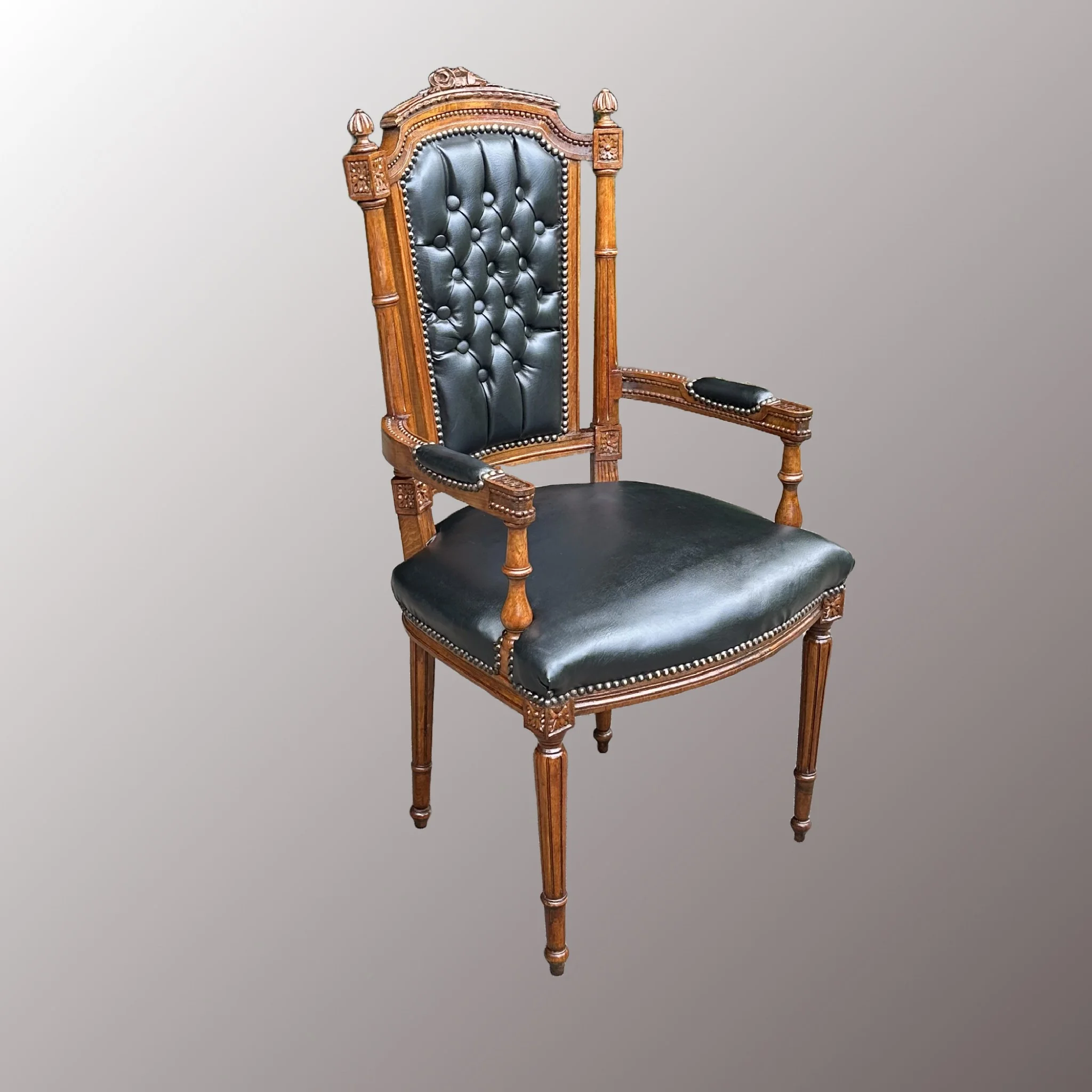 Lajos stílusú karosszék - 2. nézet